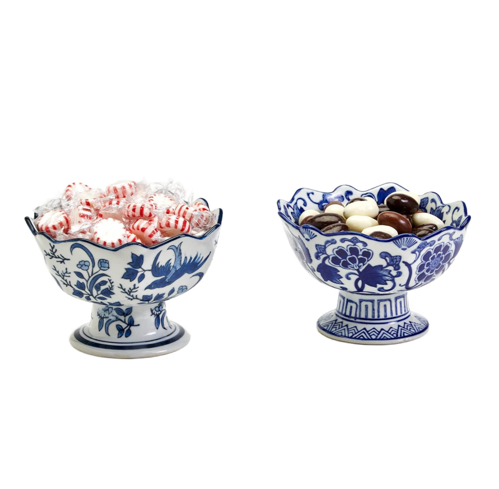 Blue and White Scalloped Edge Bowl