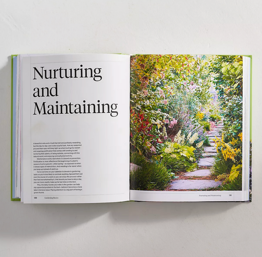Martha Stewartβs Gardening Handbook