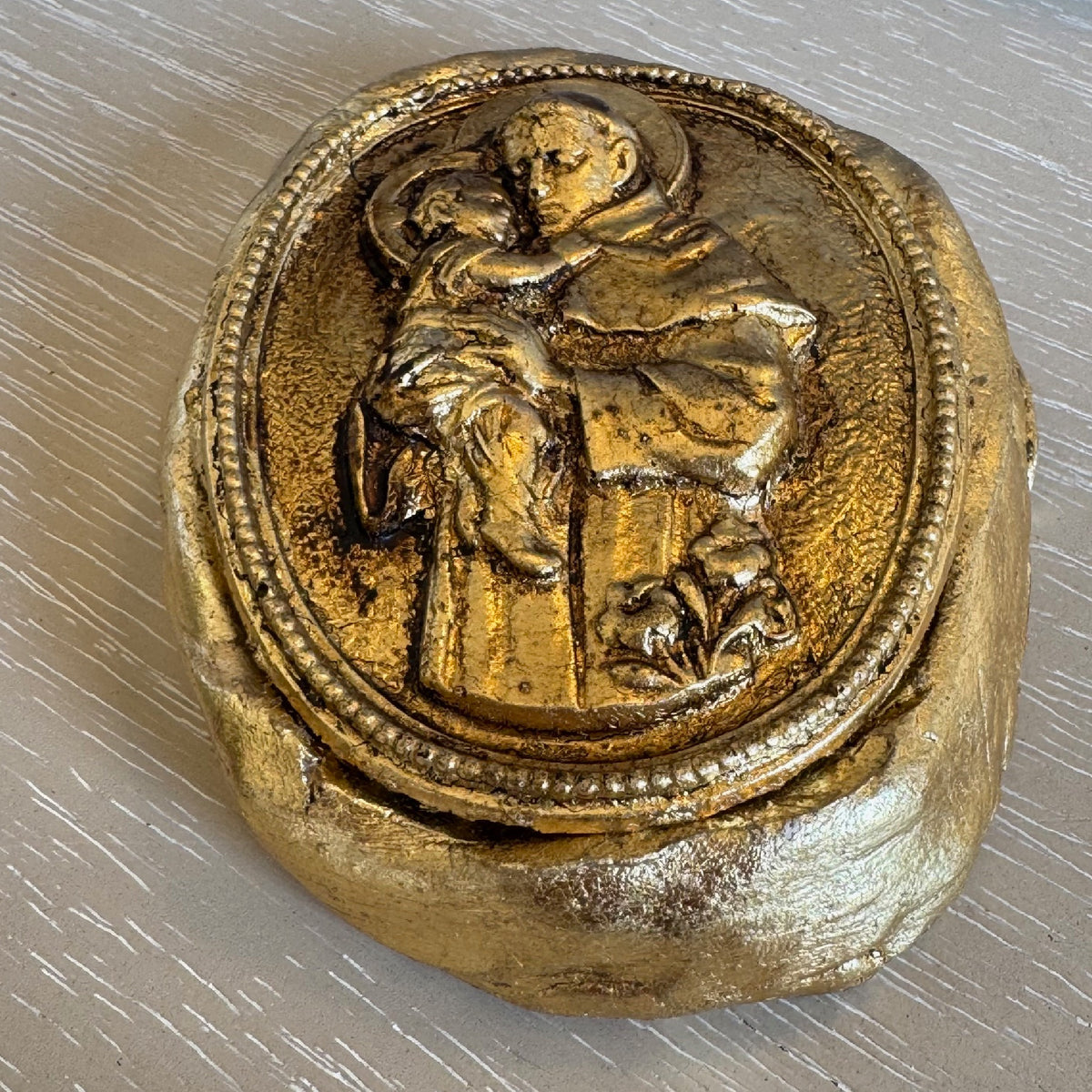 Handheld Saint Anthony Pulmonary Medallion
