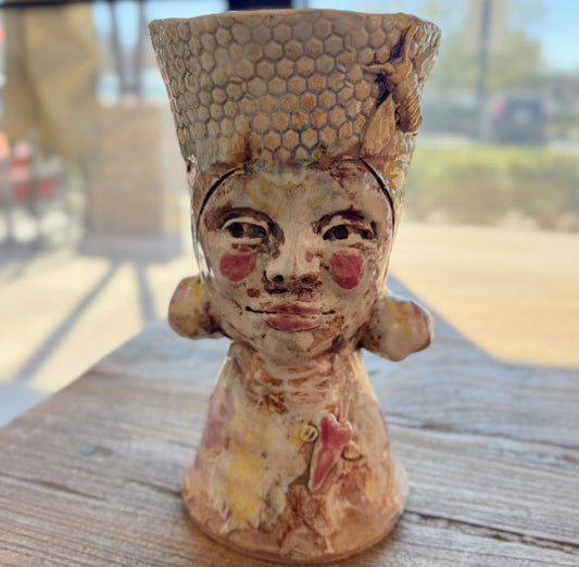 Queen ΓloΓ―se Pottery