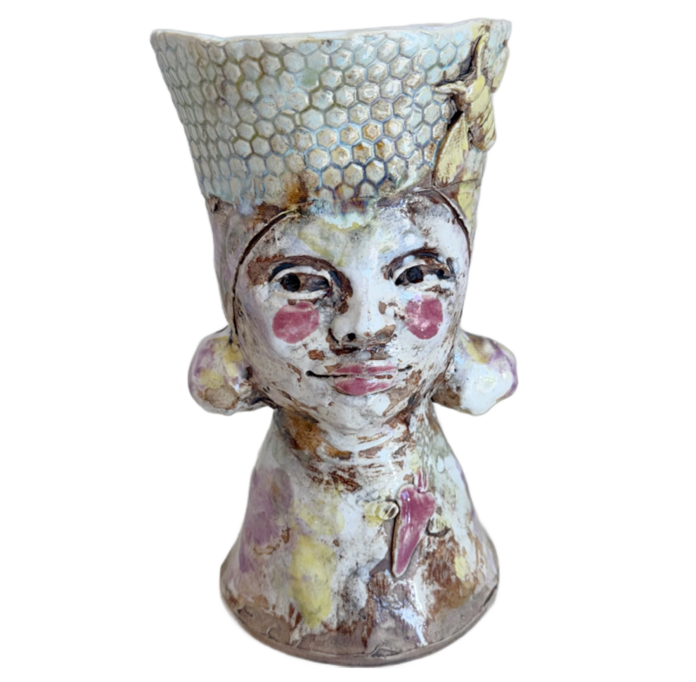 Queen Éloïse Pottery