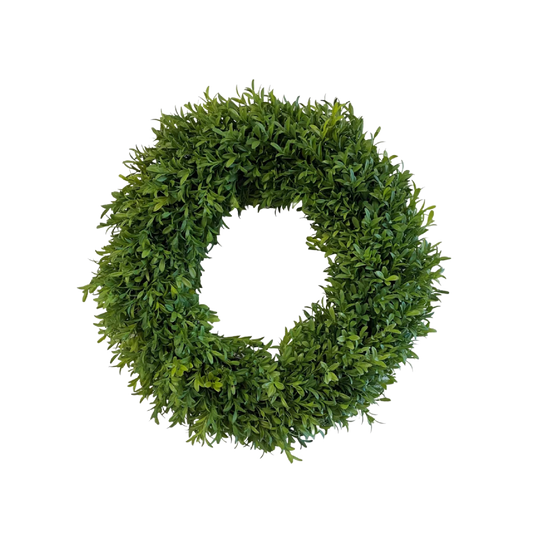 18" Faux Boxwood Wreath