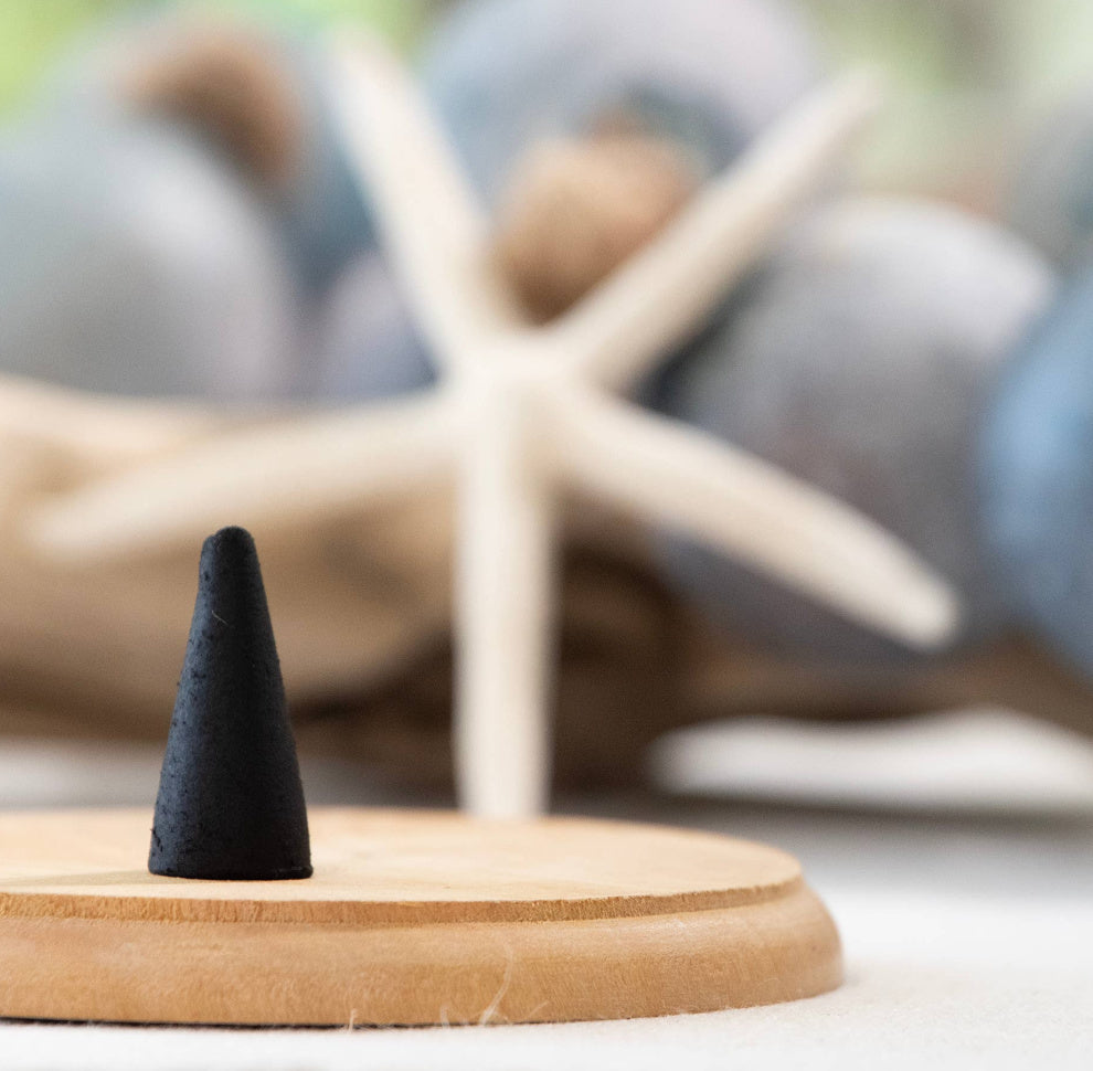 Incense Cones In Jar: Amethyst & Iris Fragrance