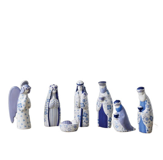 Ceramic Blue and White Nativity with Floral Pattern - 7PCS