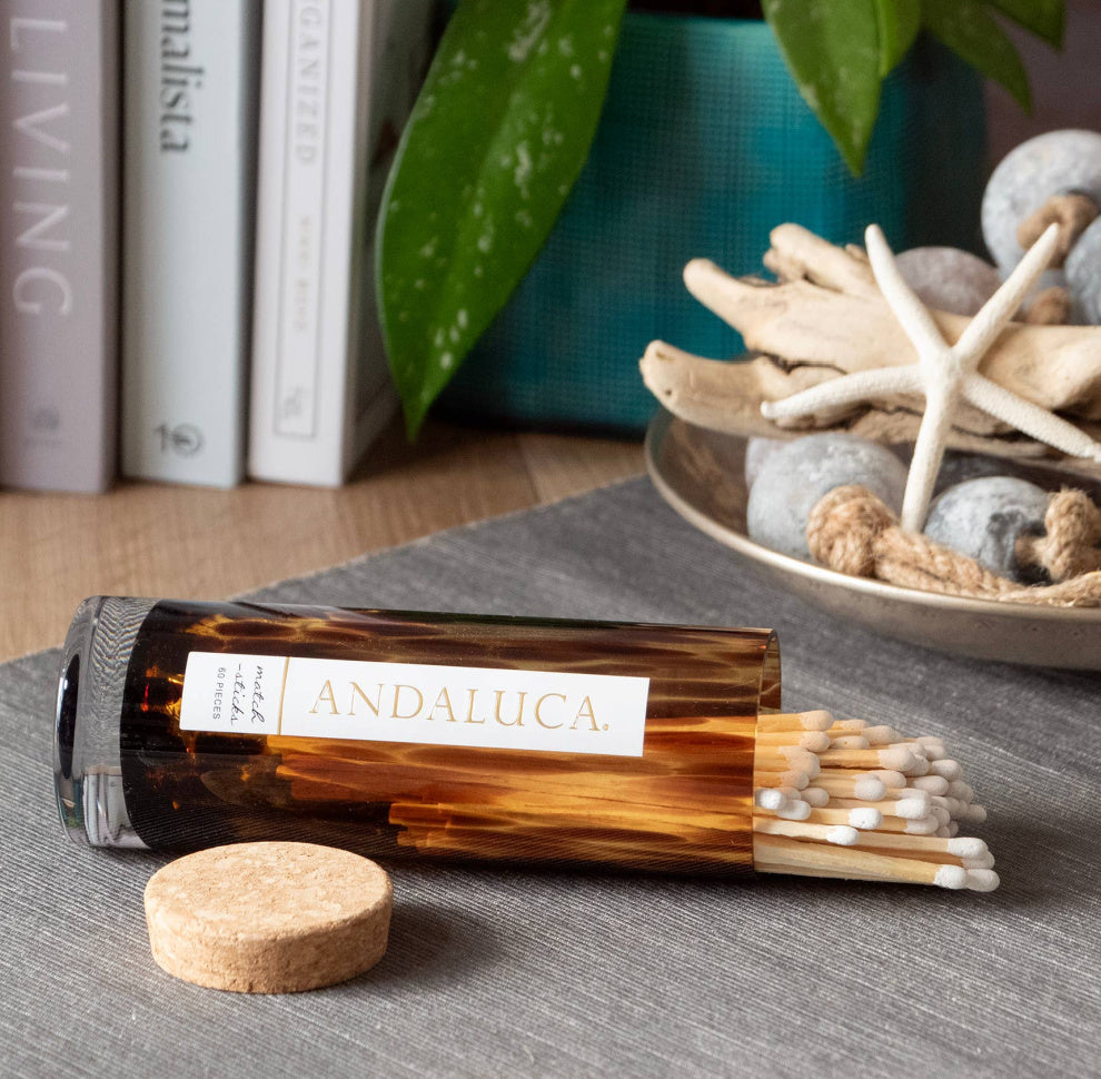 Tortoise Glass Jar with Cork Lid & 60 Wooden Matches