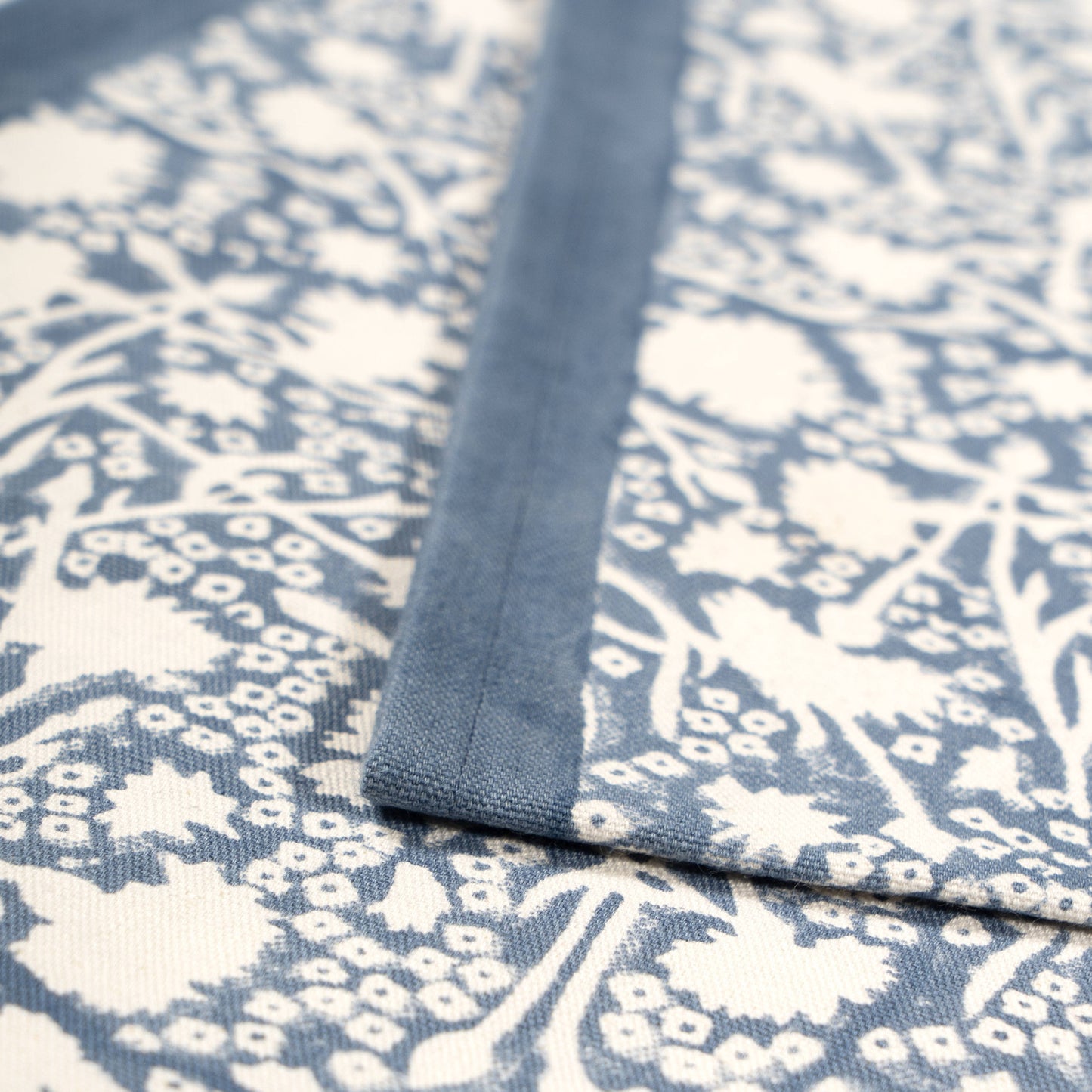 Meadows Bleu Runner
