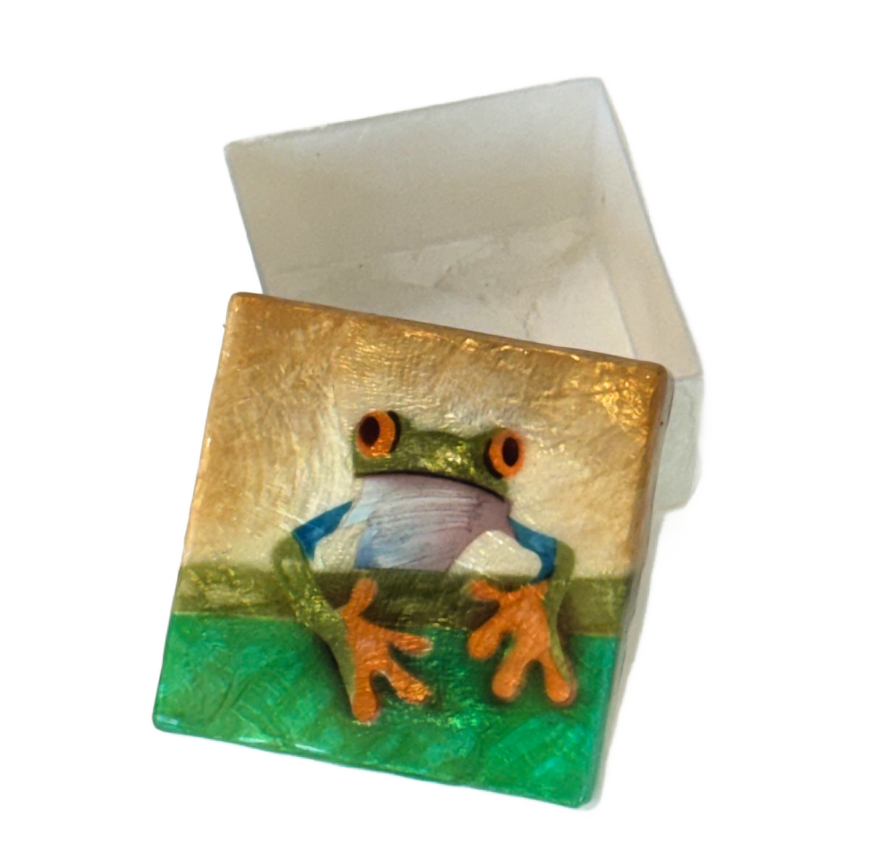Frog Capiz Shell Box