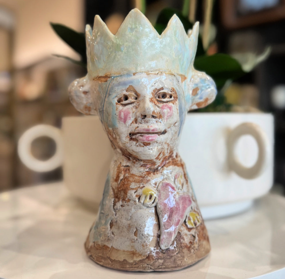 Queen Beatrix Pottery
